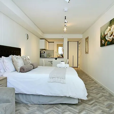 Tuynhuys Self Catering Studio Apartments Cape Town Exterior photo