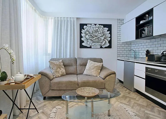 Tuynhuys Self Catering Studio Apartments