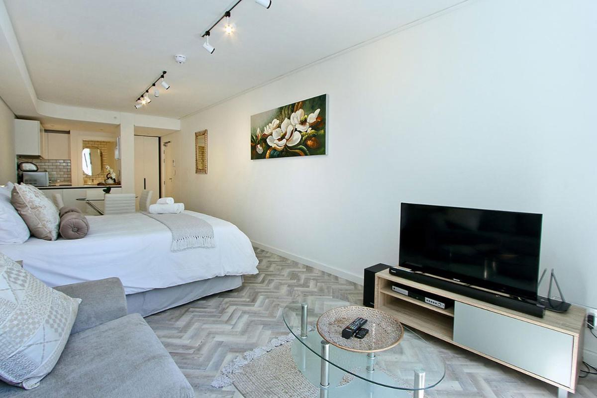 Tuynhuys Self Catering Cape Town