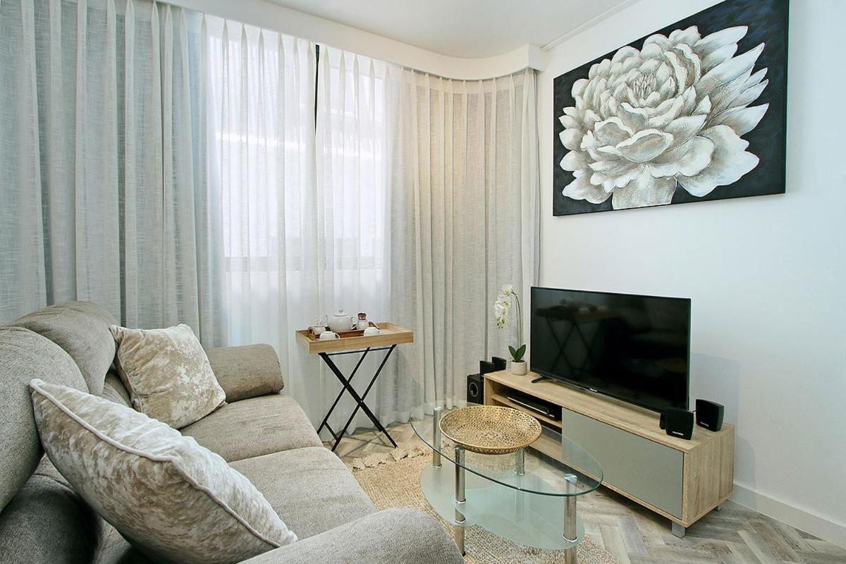 Tuynhuys Self Catering Apartment Cape Town