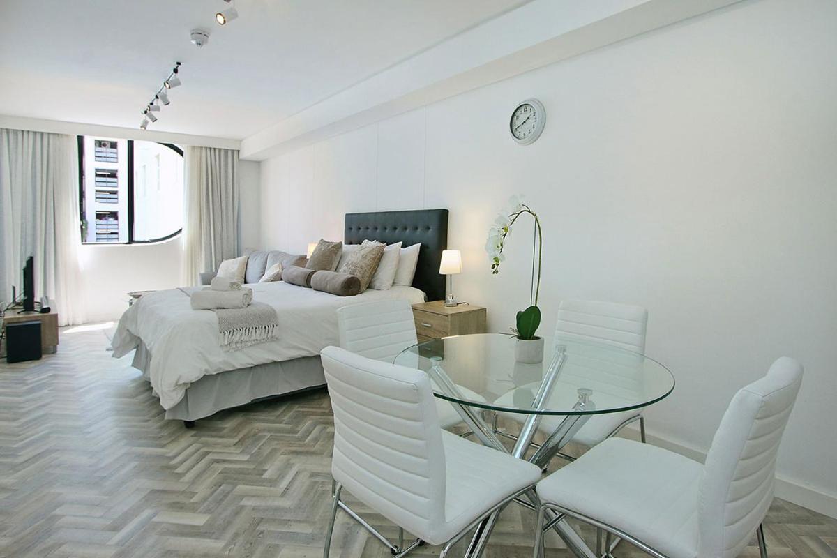 Tuynhuys Self Catering Apartment